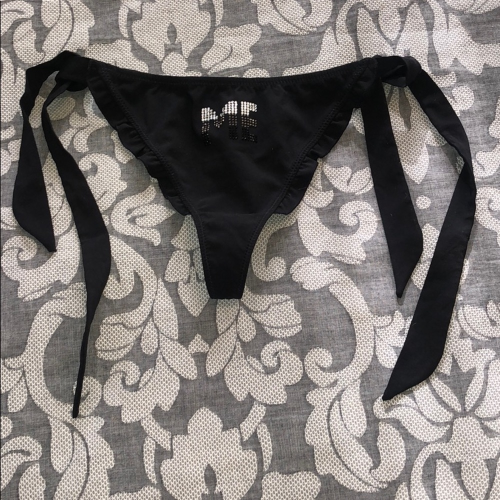Sexy French Lingerie Thong with rhinestones ✨New✨